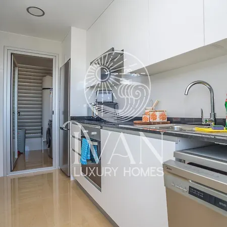 Casa Reynas Ivan Luxury Homes 4ªpta Sur 1ªlinea Apartment
