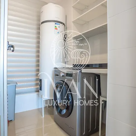 Casa Reynas Ivan Luxury Homes 4ªpta Sur 1ªlinea Oropesa del Mar