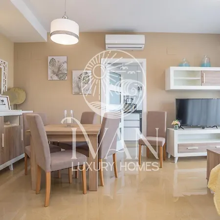 Casa Reynas Ivan Luxury Homes 4ªpta Sur 1ªlinea